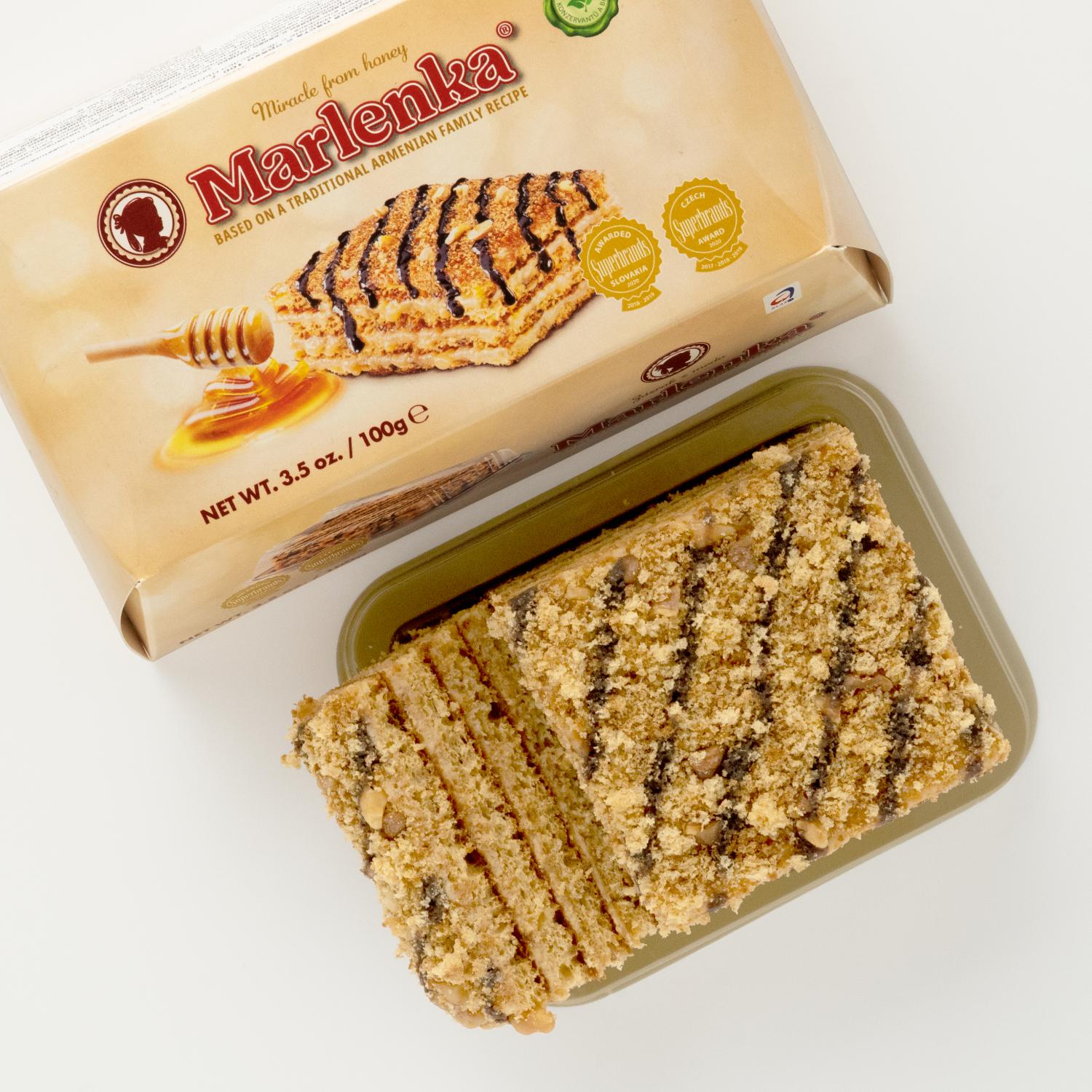 Tort marlenka clasic cu miere si nuca 